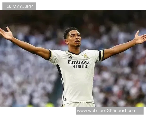 贝林厄姆父母看球无交流引猜测父亲疑似有外遇导致婚姻危机 贝林厄姆父母看球无交流引猜测父亲疑似有外遇导致婚姻危机