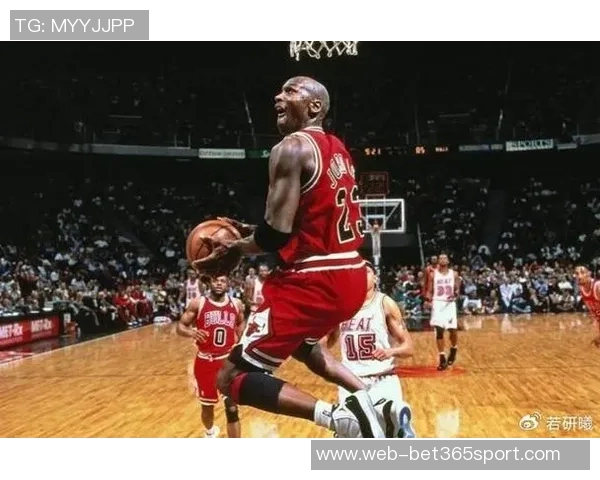 罗伊斯奥尼尔评选历史最佳五人阵容包括艾弗森麦迪杜兰特鲨鱼和邓肯 罗伊斯奥尼尔评选历史最佳五人阵容包括艾弗森麦迪杜兰特鲨鱼和邓肯